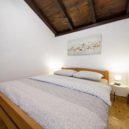 Maslina Apartman Zadar Exterior photo